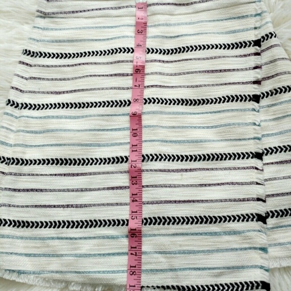 LOFT Tweed Faux Wrap Skirt Fridge Edge Blue White Business Causal SZ 8 - Picture 4 of 7